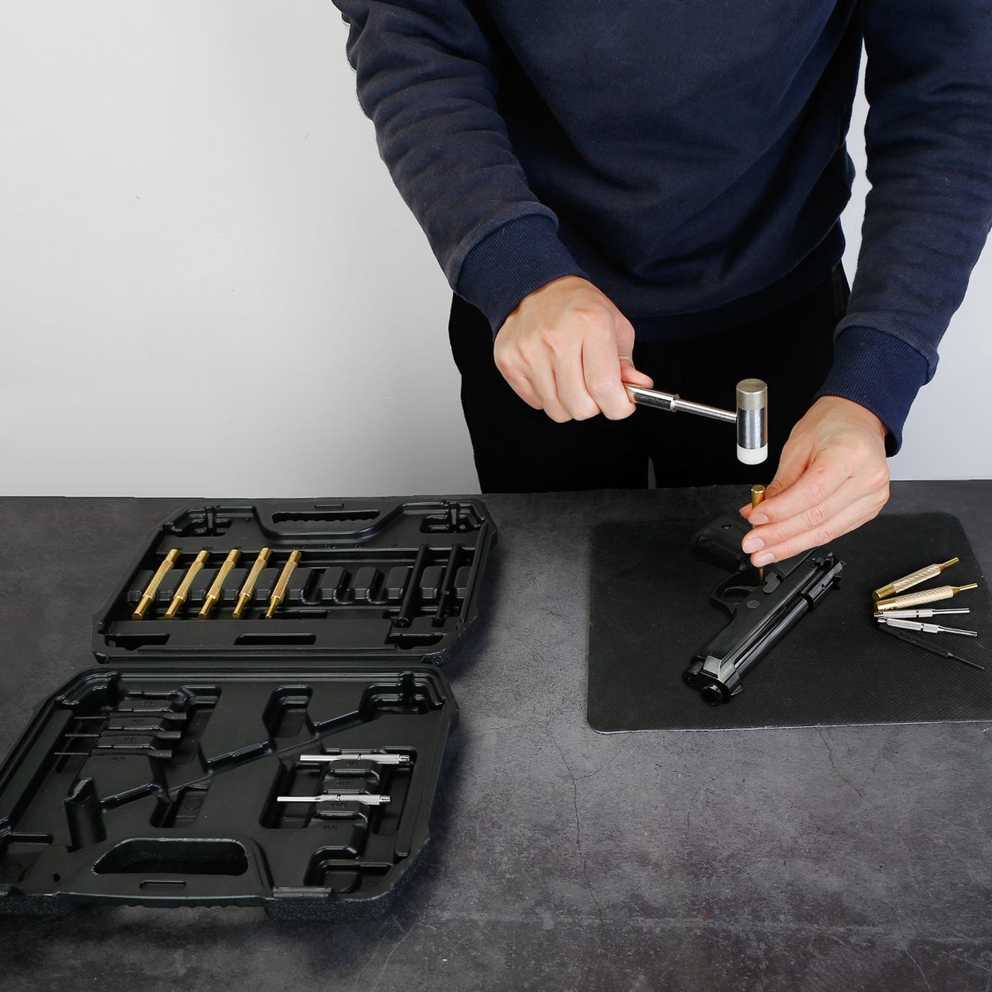19Pcs Hammer Punch Set Drift Pin Punch Kit w/ Brass Chromium Punches for Gunsmithing Maintenance with Storage Box