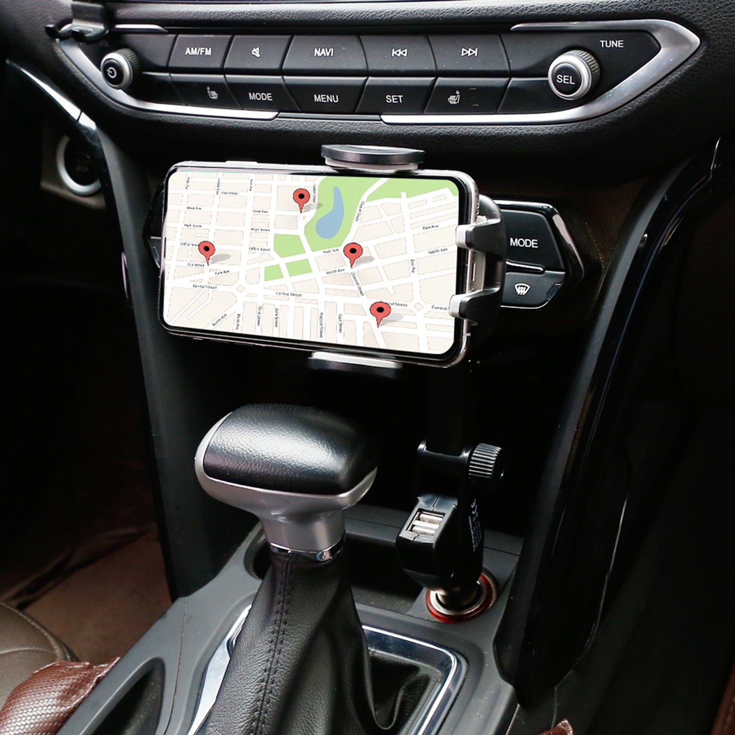 360 Degree Rotation Car Phone Mount 3.1A Dual USB Cigarette Lighter
