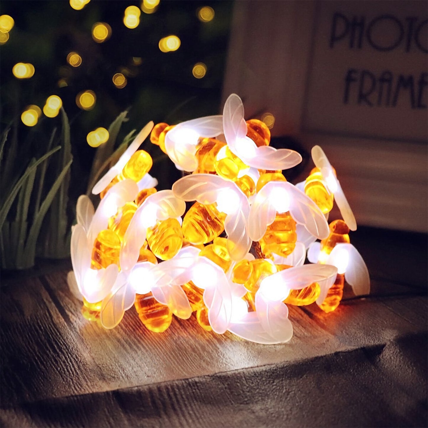 Solar String Bee Lights 30 Honeybees LED Fairy Solar Lights 8 Lighting Modes