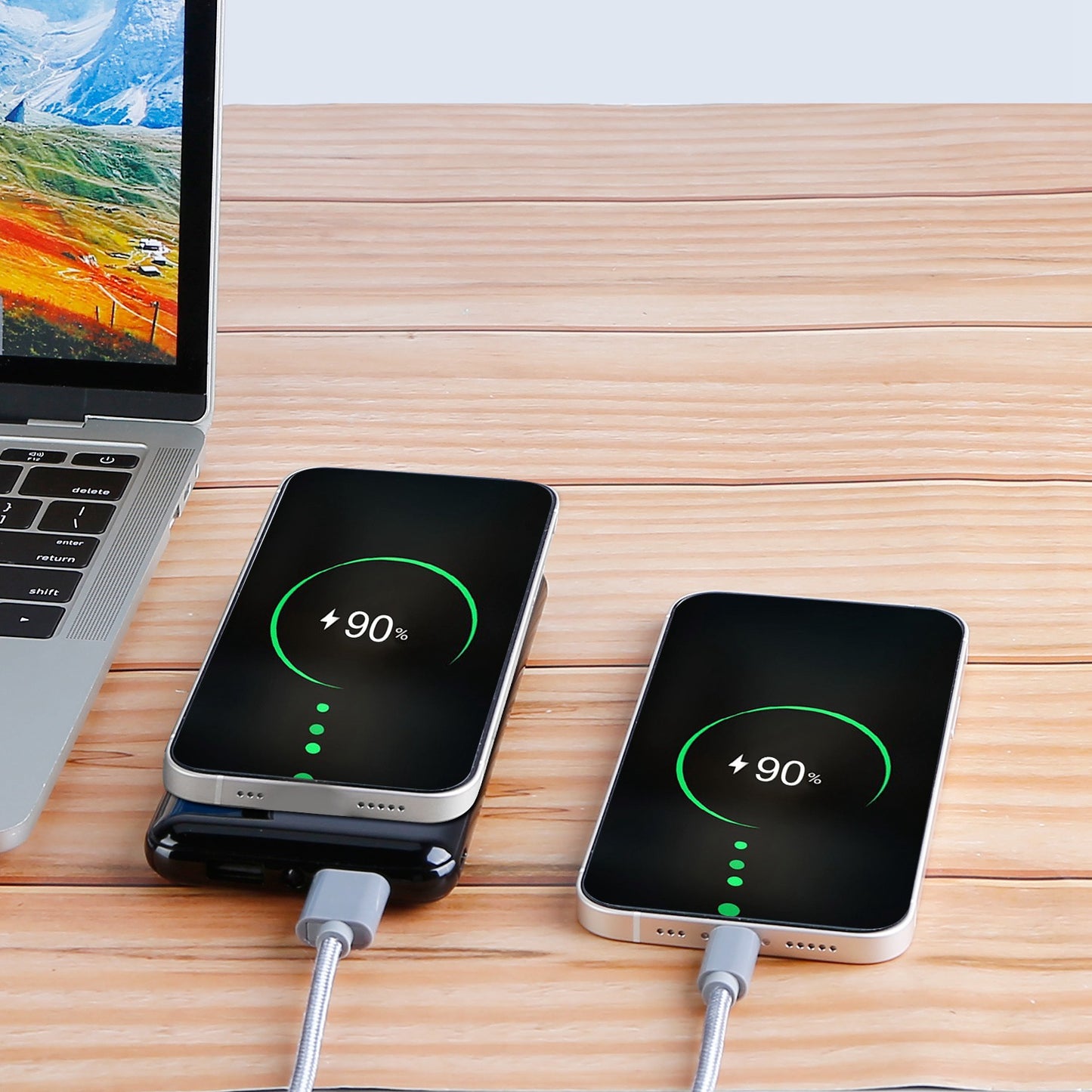 Qi Wireless Charging Station 10000mAh Power Bank Phone Tablet Charger w/ 4 Flashlight Black